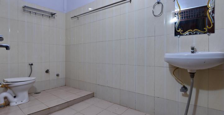 Hotel Giriraj Inn Varanasi Exterior photo